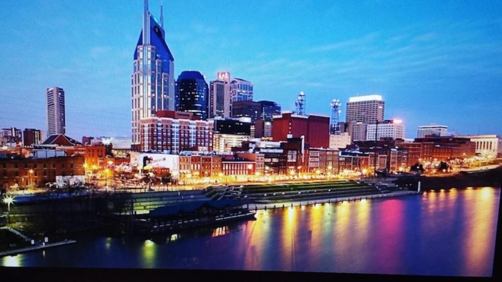 Heart Of Downtown/Walk To Broadway & The Action/Bars/Music Venues/Honky Tonks! Leilighet Nashville Eksteriør bilde